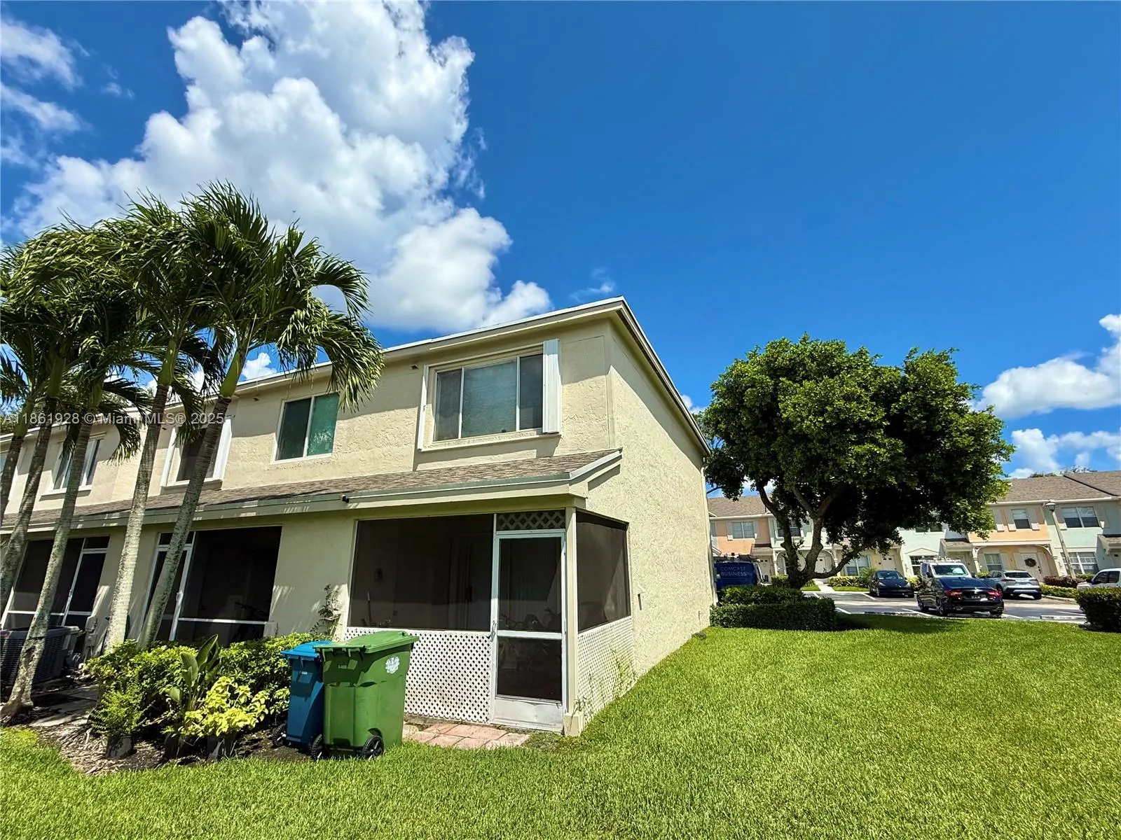 70 Whitehead Cir, #70