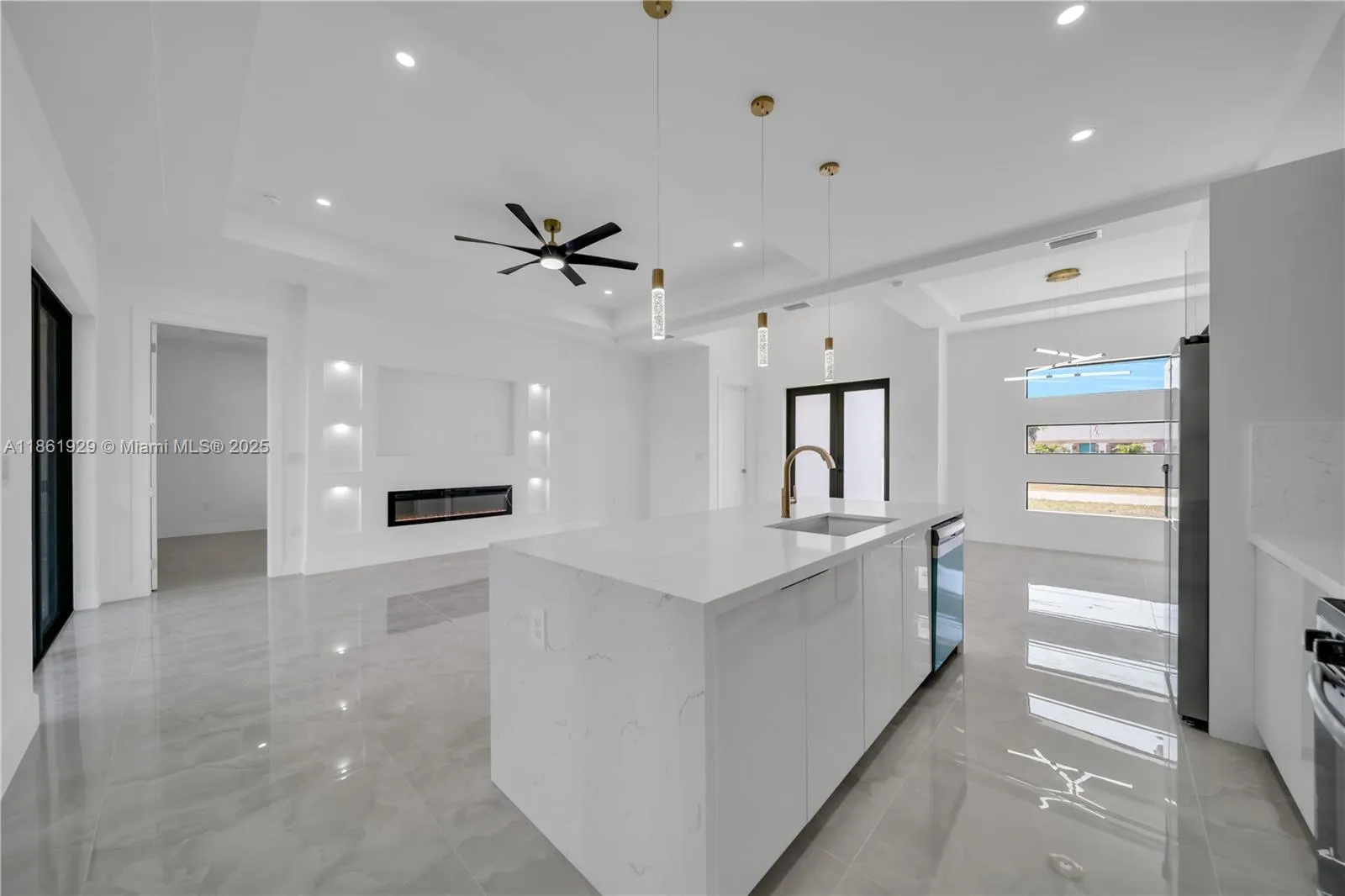 2909 NW 6th AVE