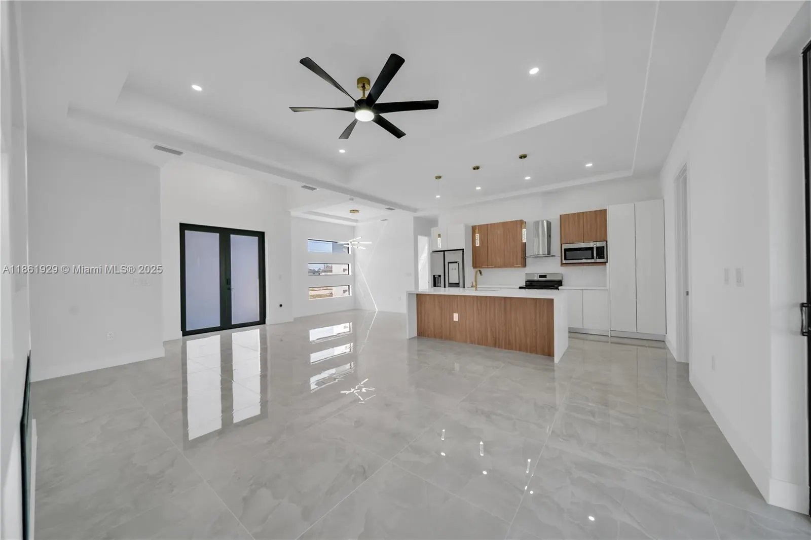 2909 NW 6th AVE
