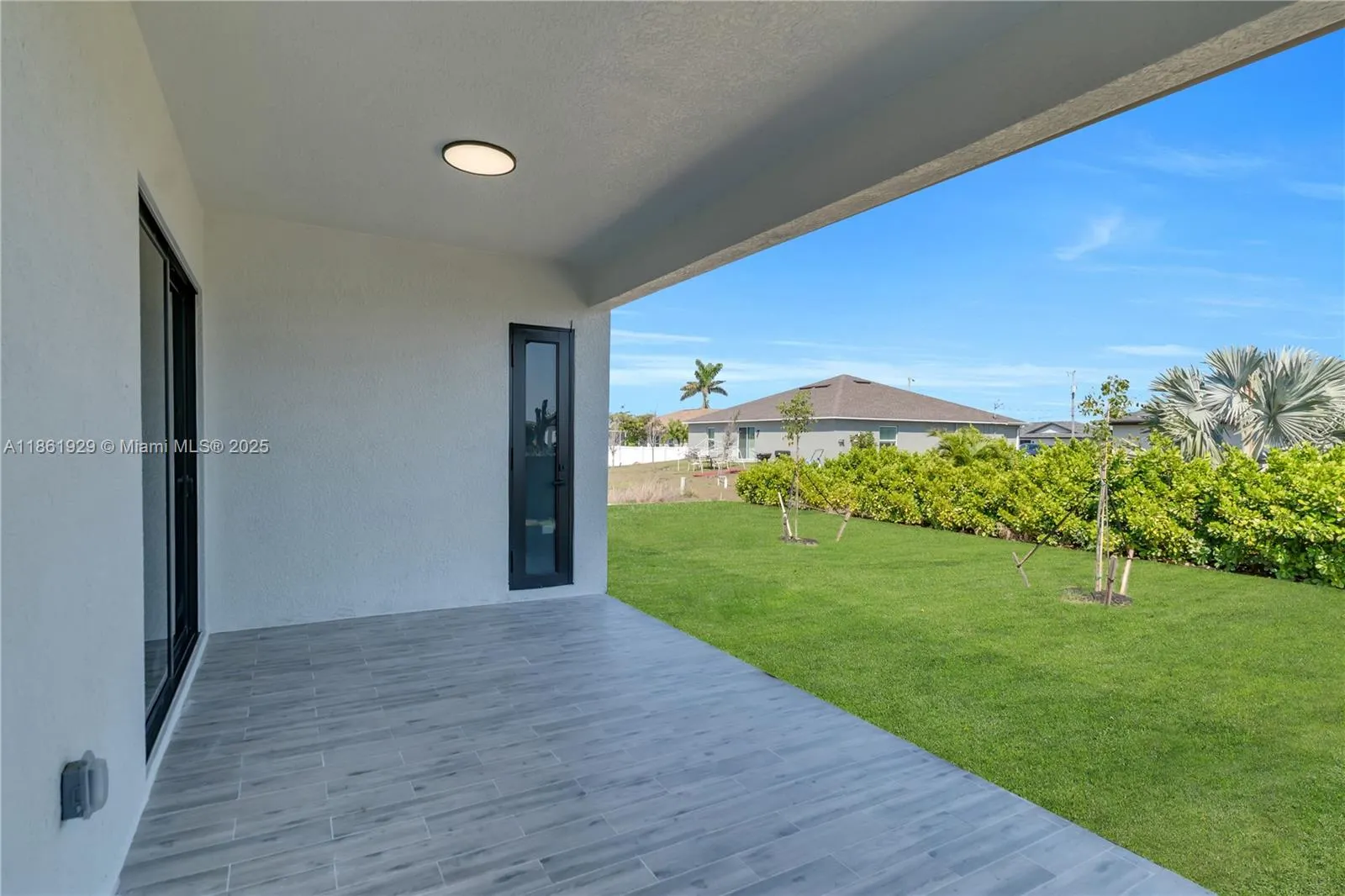 2909 NW 6th AVE