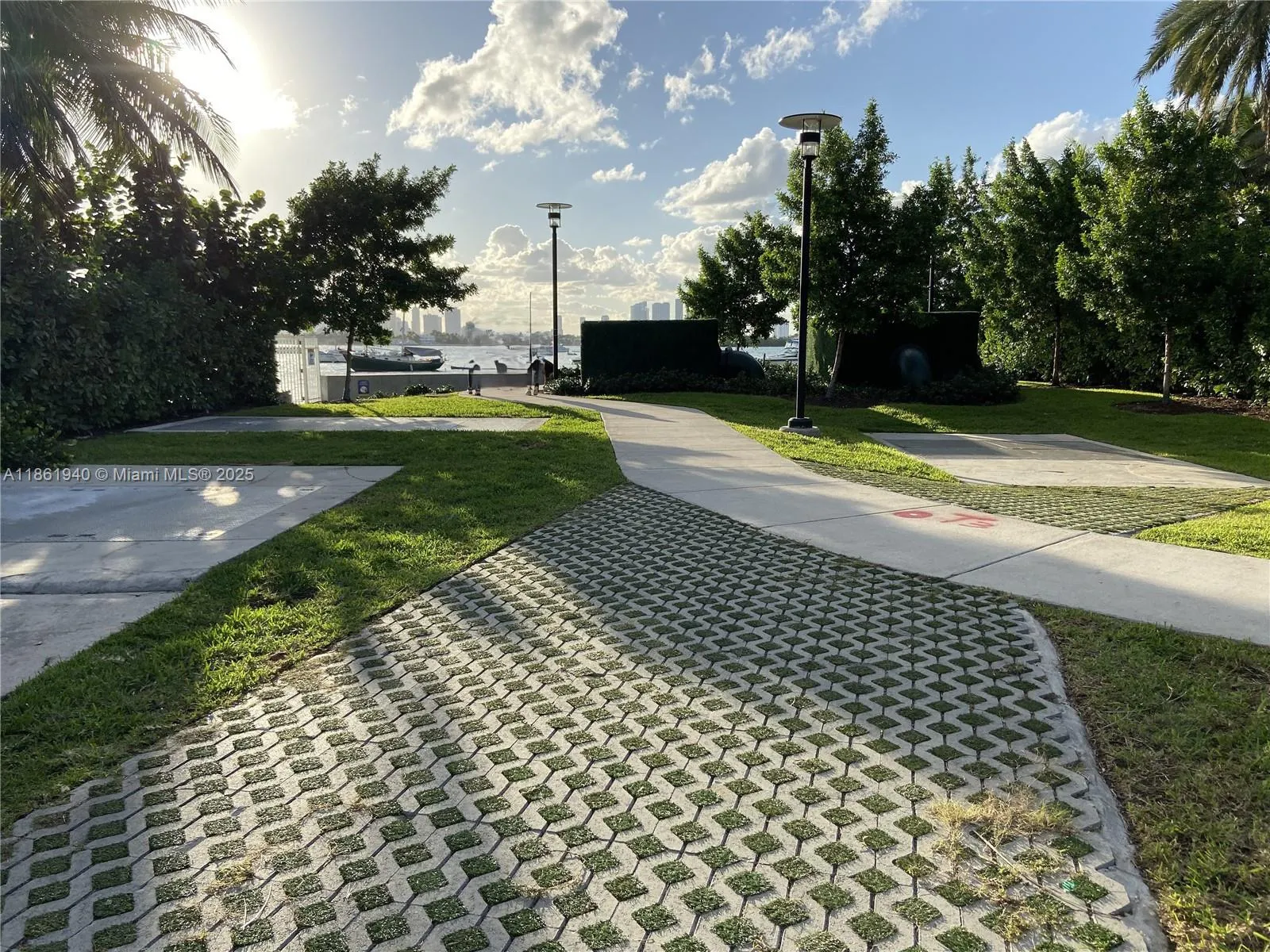 1401 Bay Rd, #405