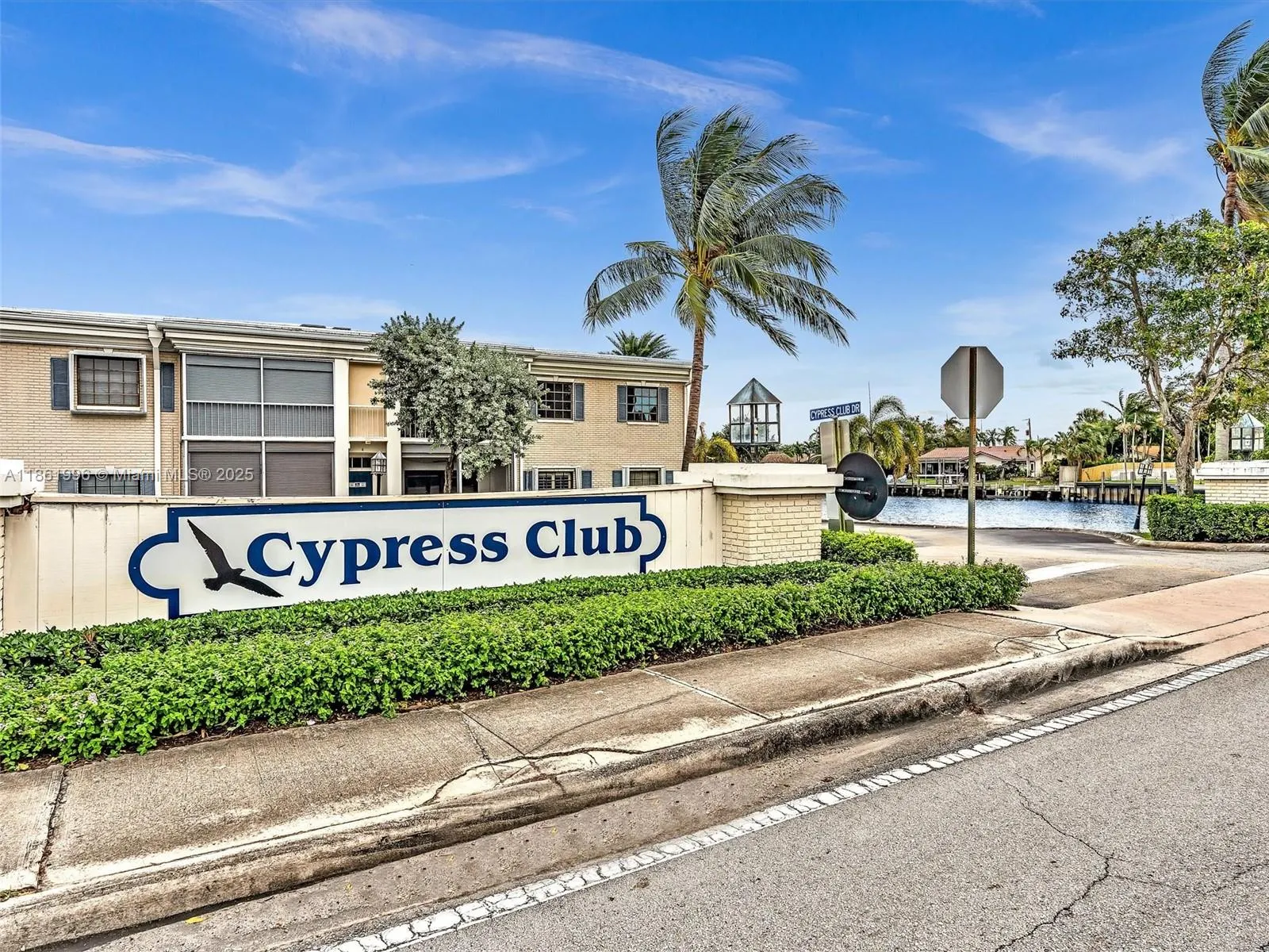 120 Cypress Club Dr, #202