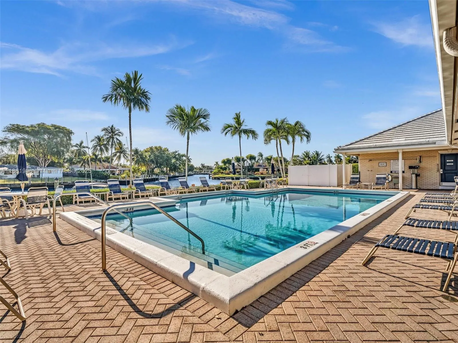 120 Cypress Club Dr, #202