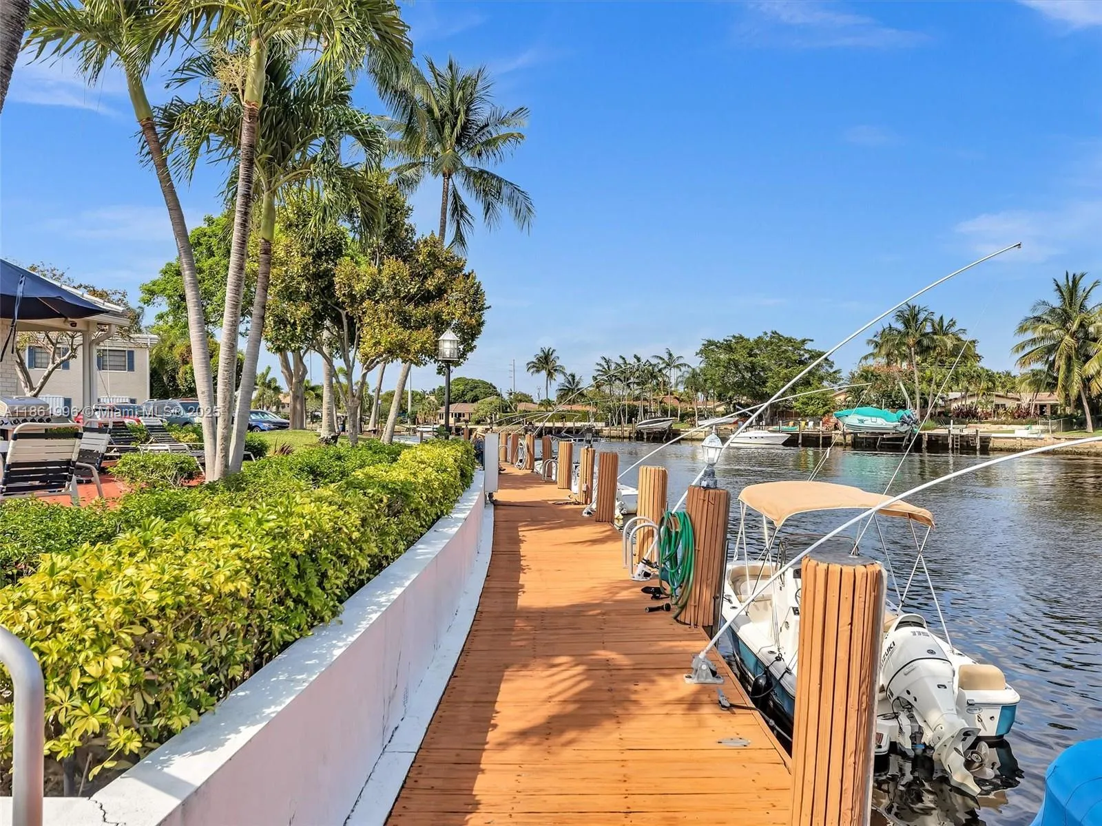 120 Cypress Club Dr, #202