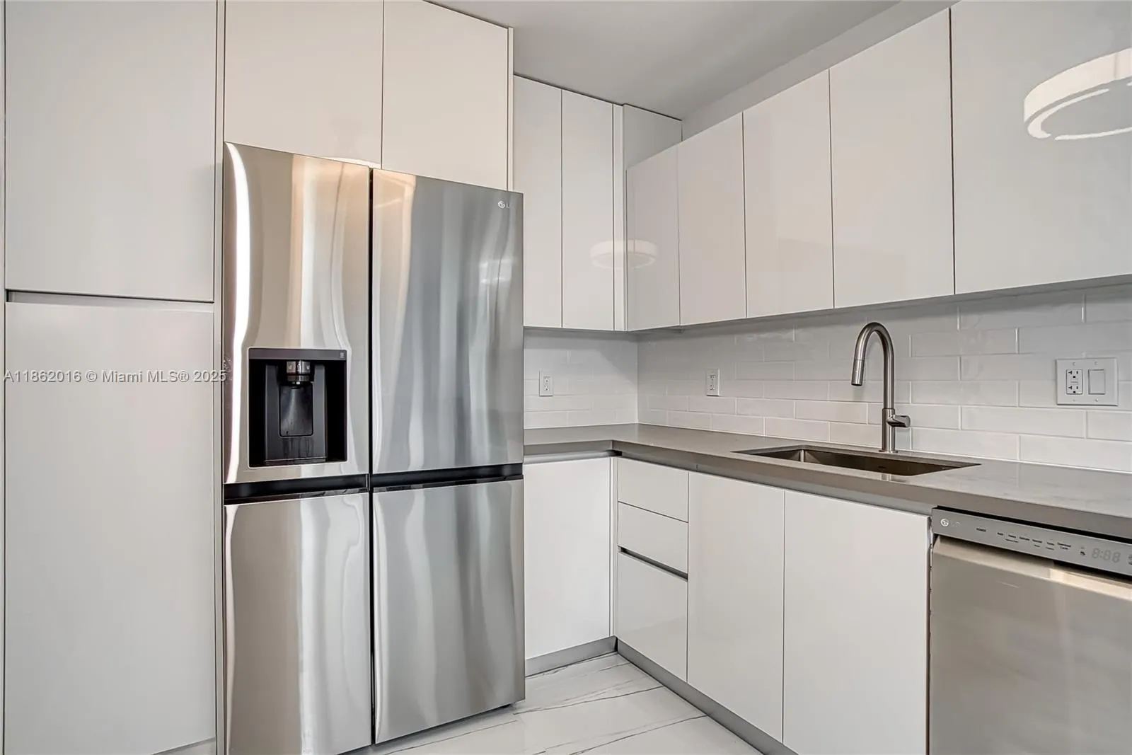 3140 S Ocean Dr, #2308