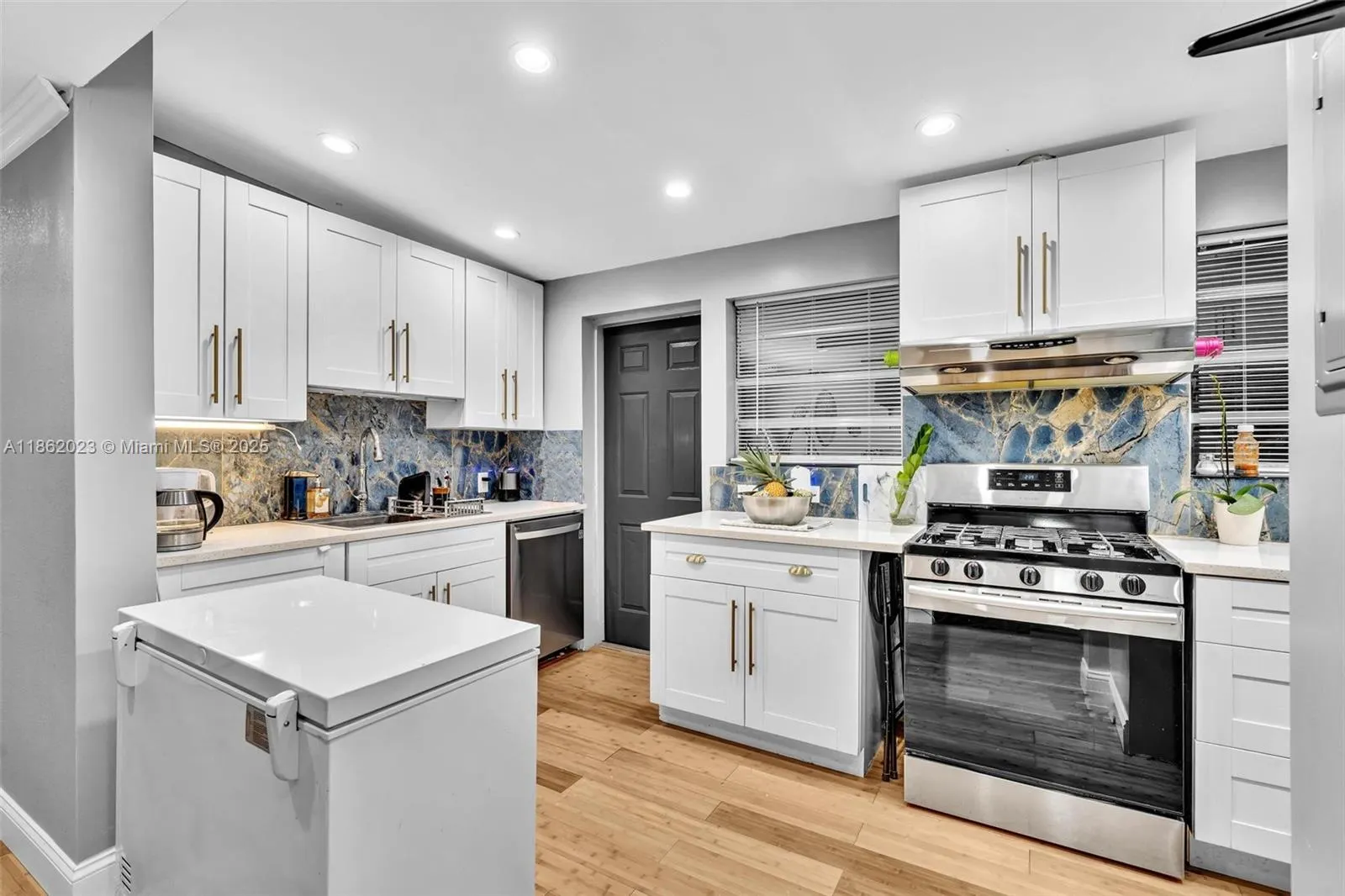 1510 NW 11th Pl