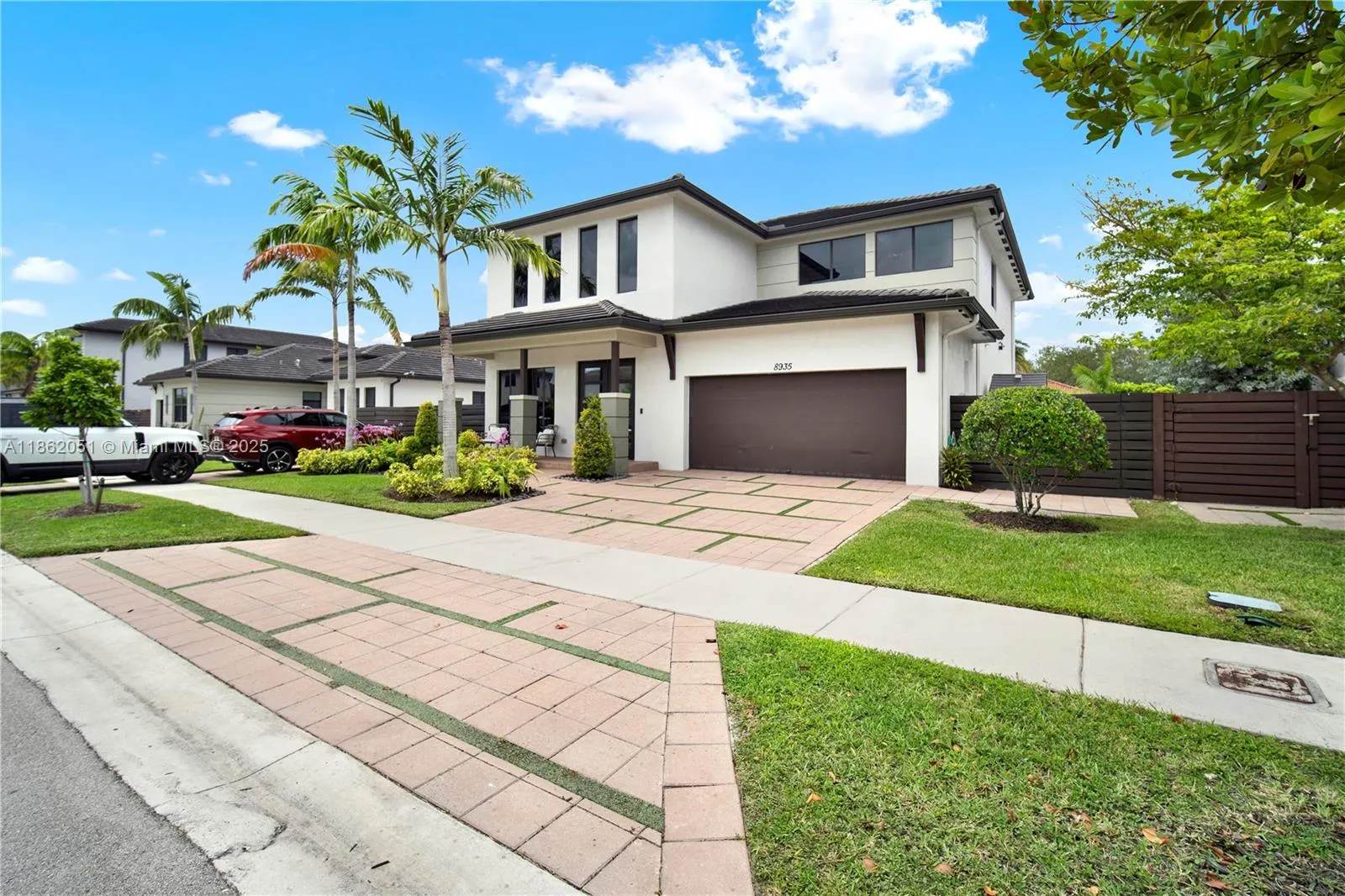 8935 NW 161st Ter