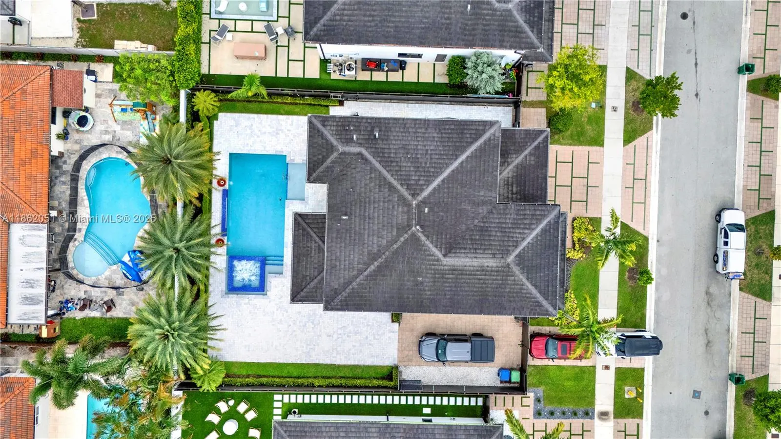 8935 NW 161st Ter