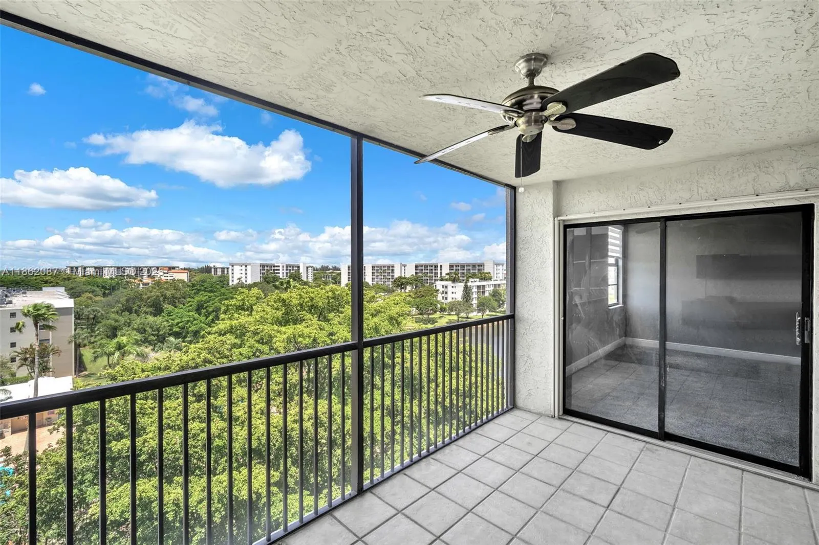 2112 S Cypress Bend Dr, #802
