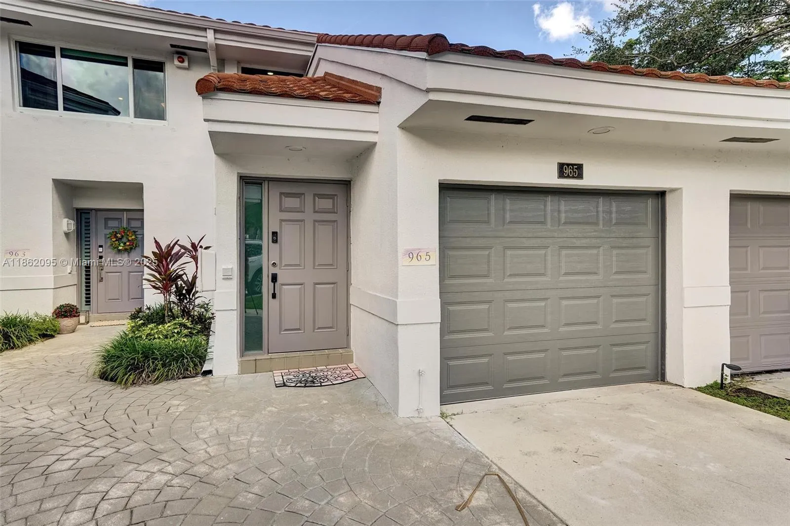965 NW 93rd Ave, #965
