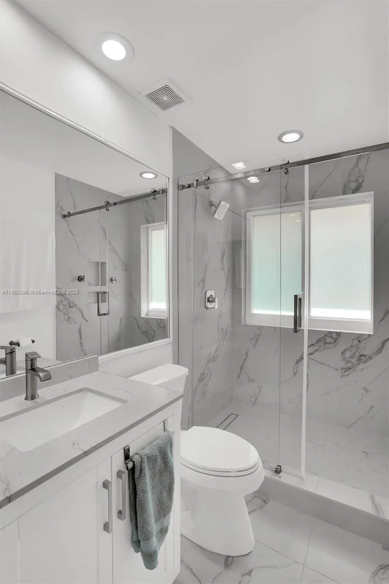 965 NW 93rd Ave, #965