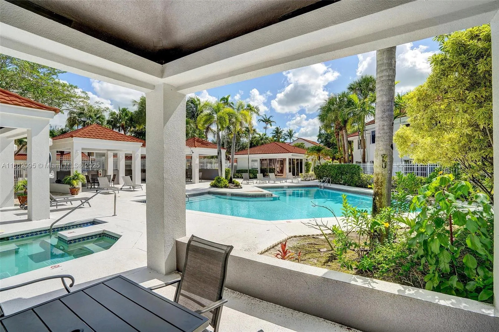 965 NW 93rd Ave, #965