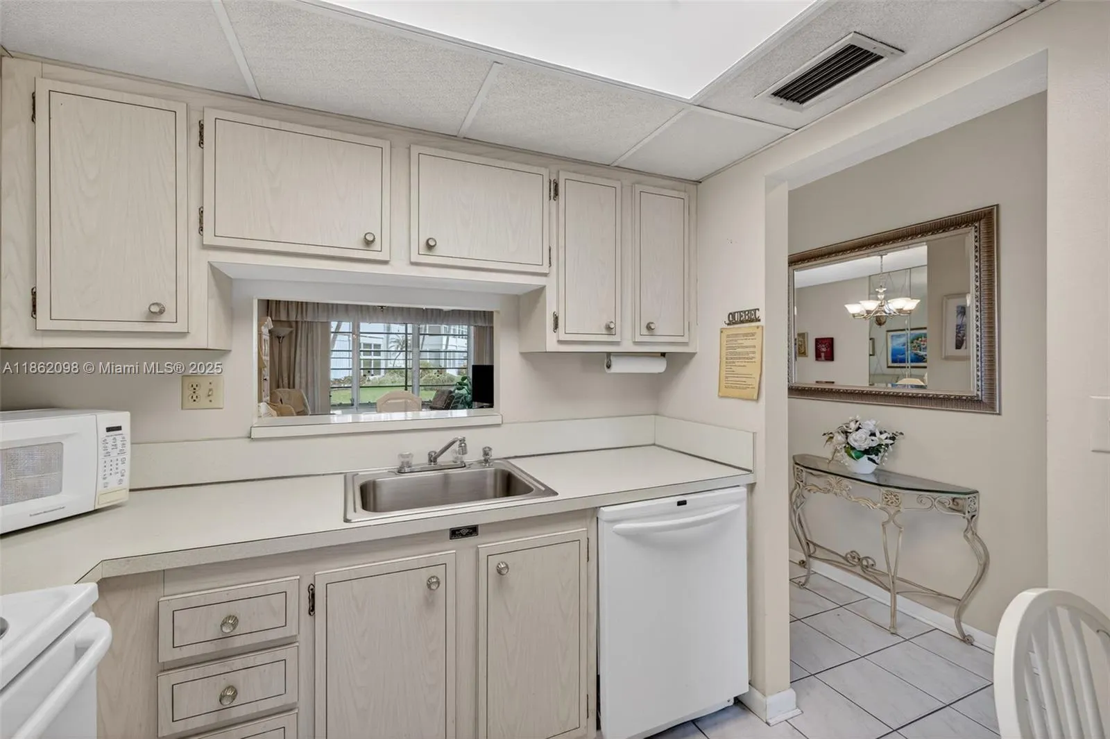 4706 NW 36th St, #402