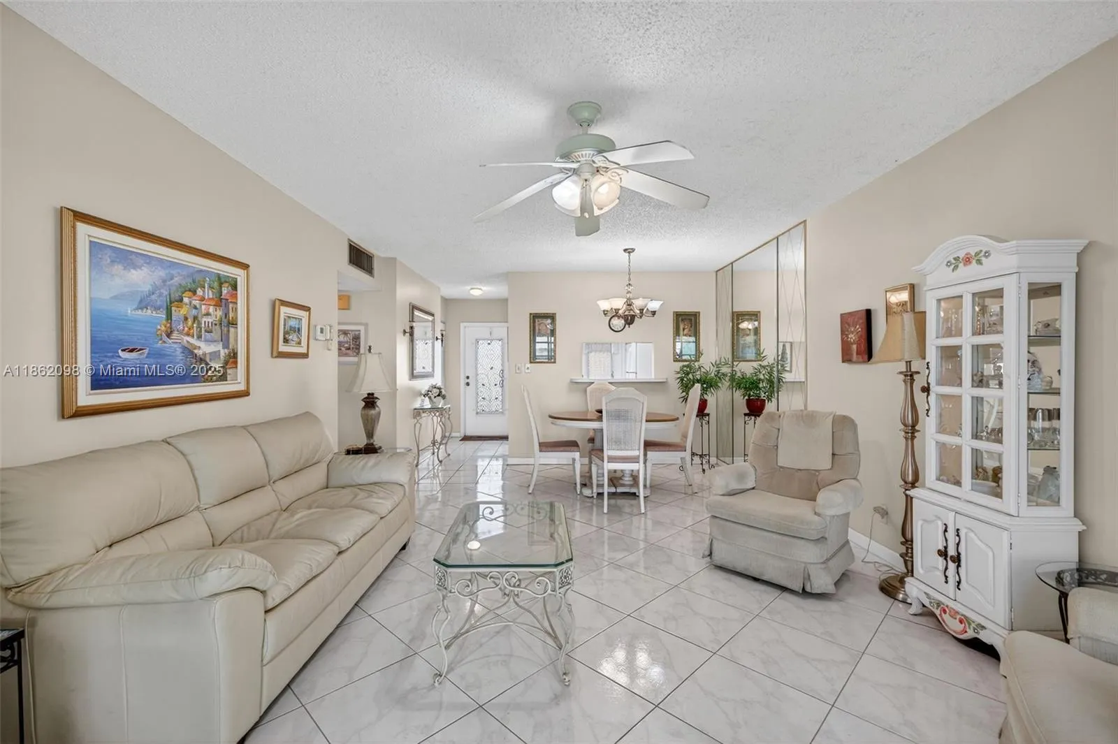 4706 NW 36th St, #402