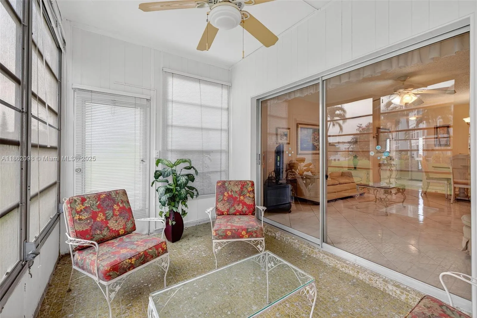 4706 NW 36th St, #402