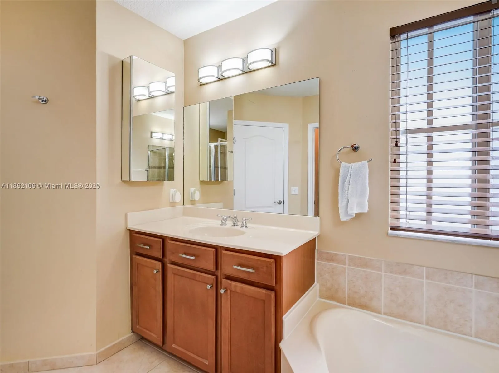 14028 SW 274th Ter