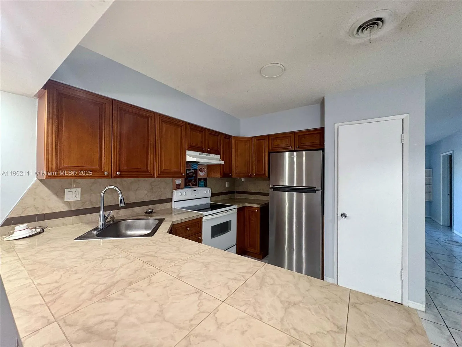 5131 NE 18th Ter