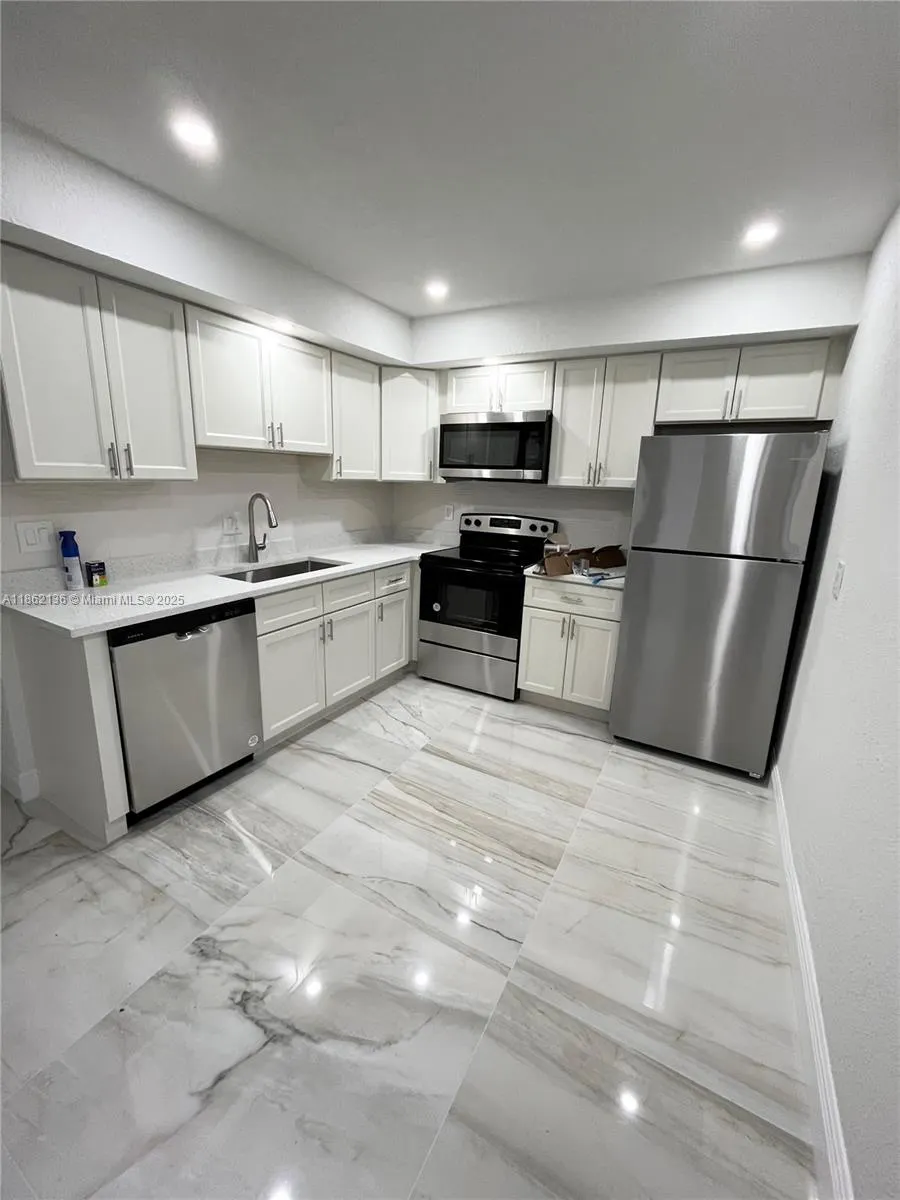 8011 NW 44th Ct, #1