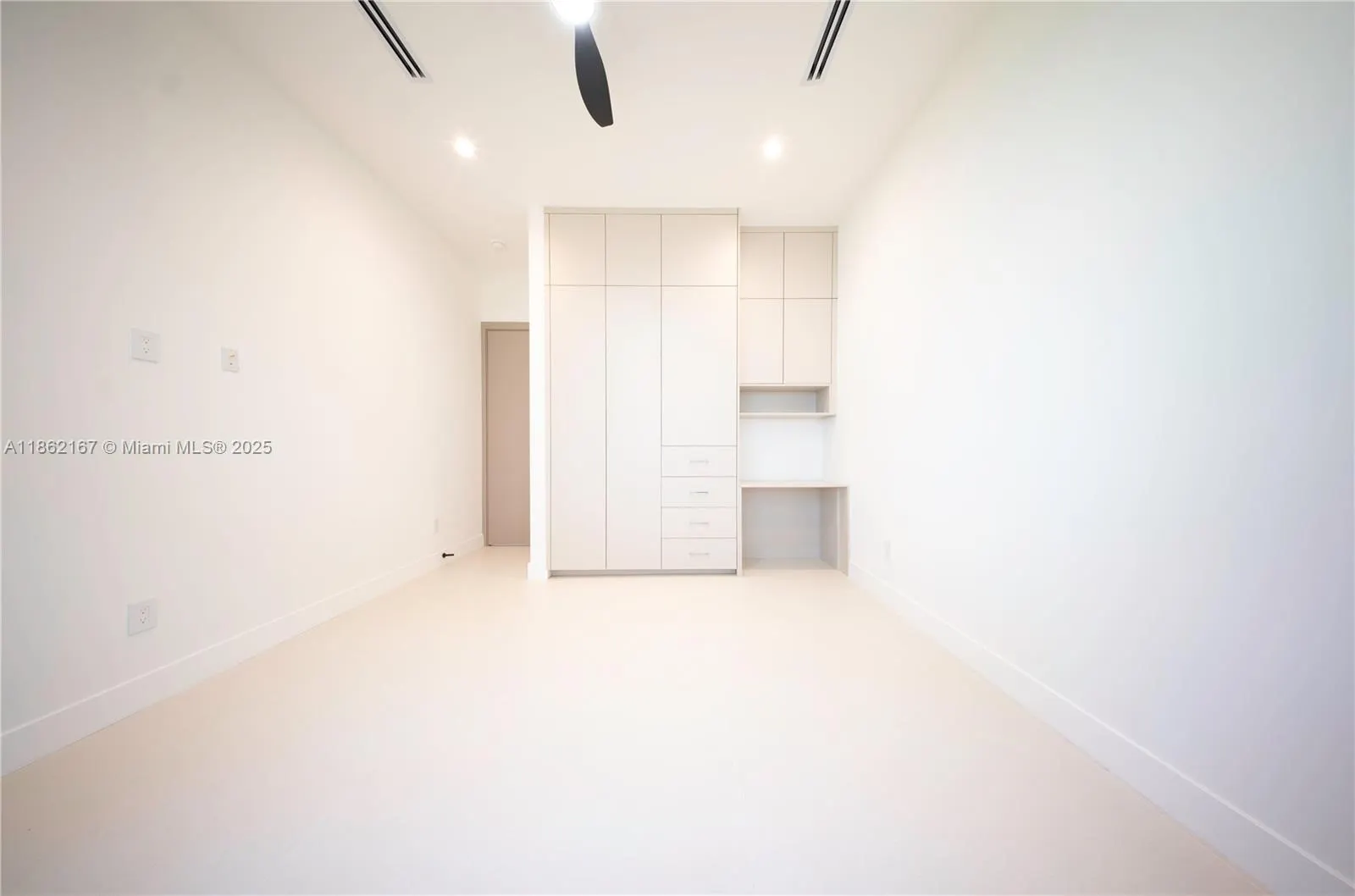 531 NE 10th Ave