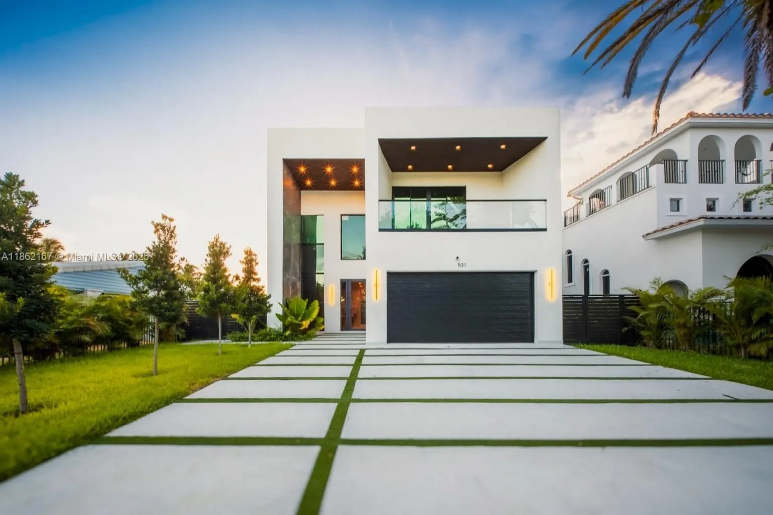 531 NE 10th Ave