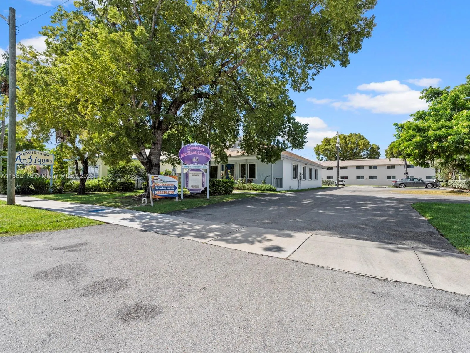 45 NW 4th St