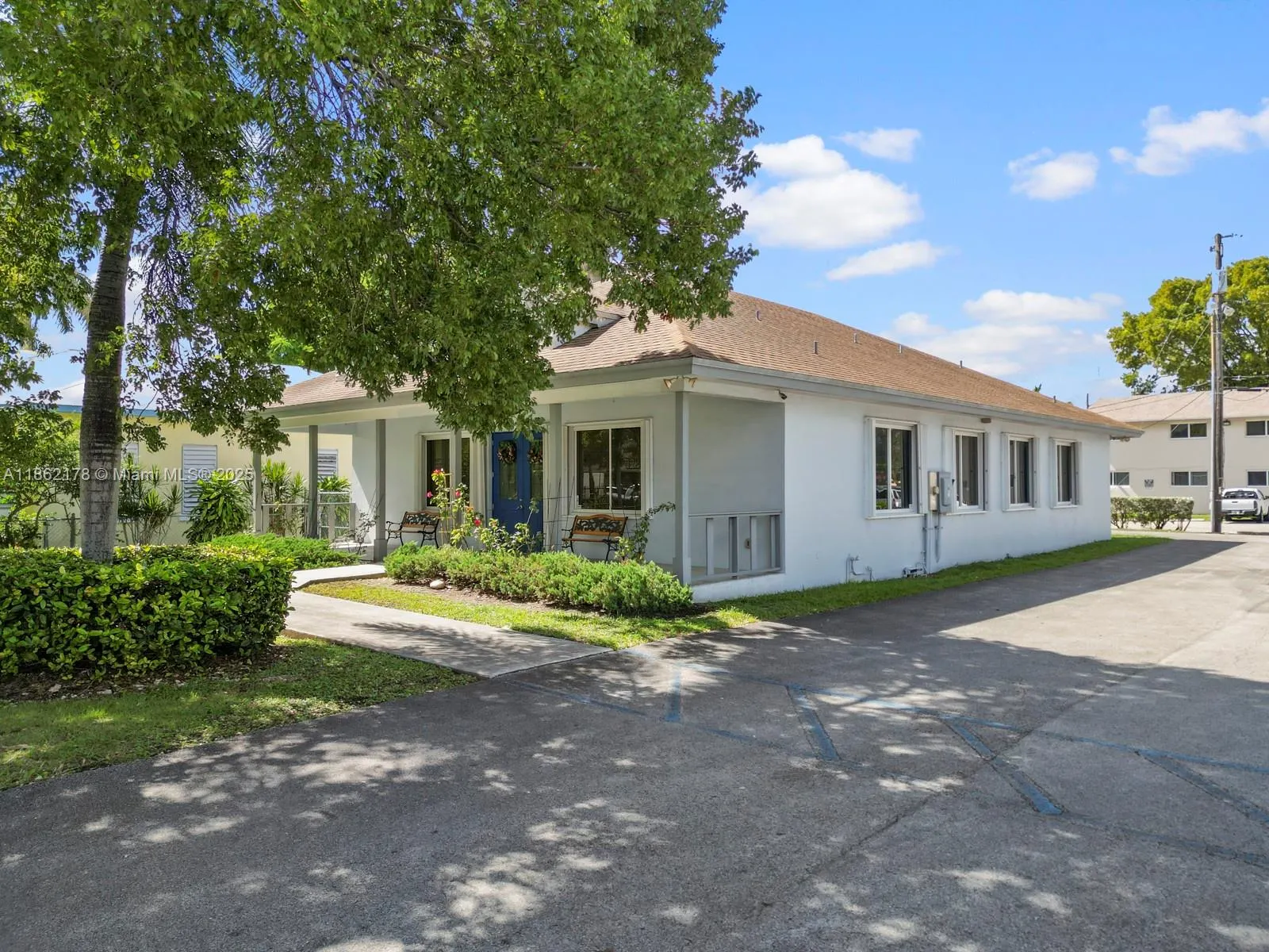 45 NW 4th St