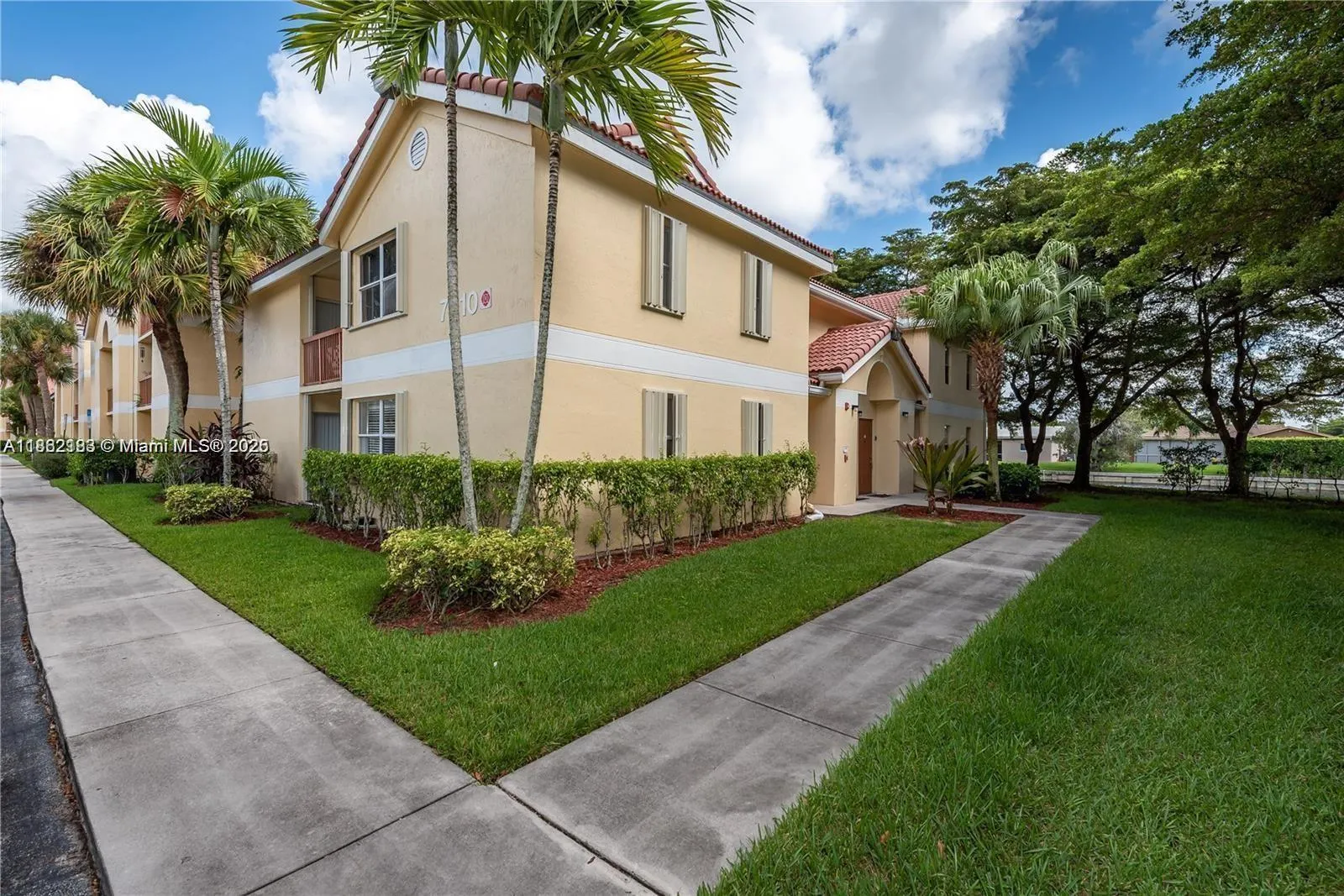 7610 Westwood Dr, #112
