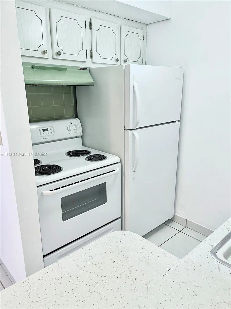 2145 Pierce St, #421