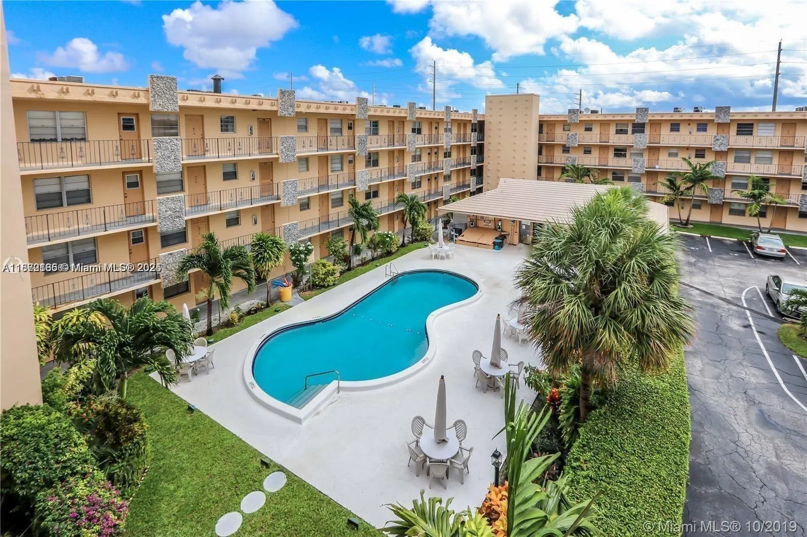 2145 Pierce St, #421