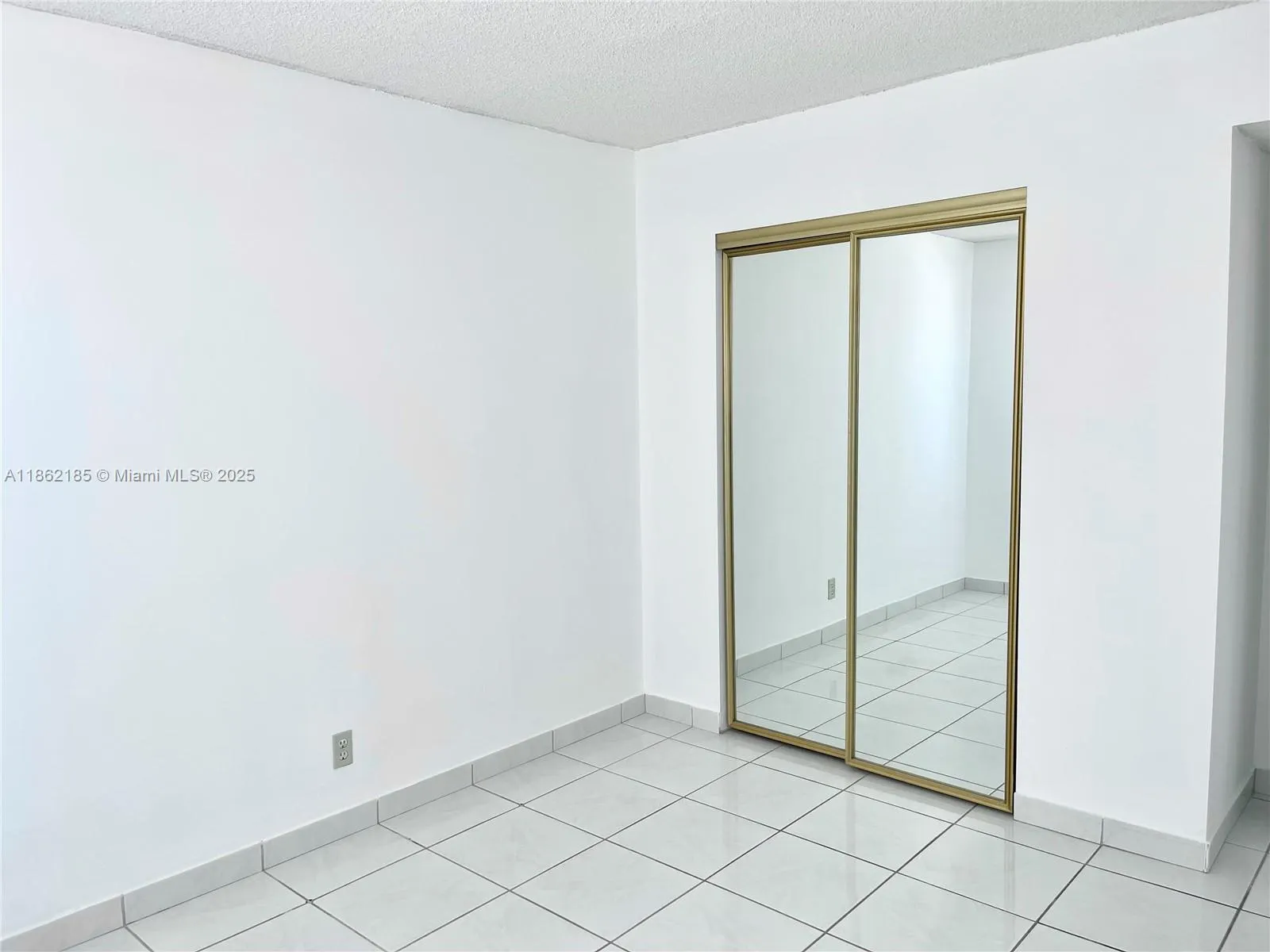 2145 Pierce St, #421