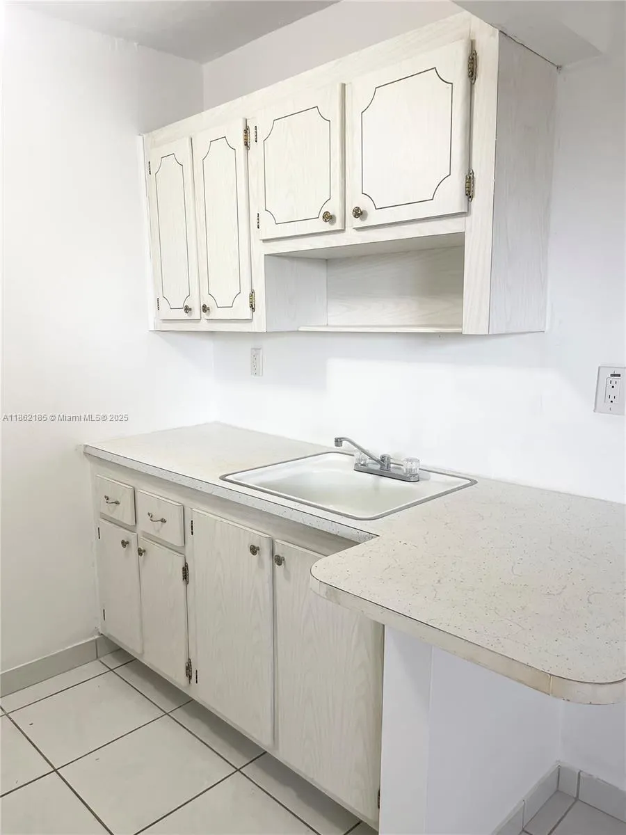 2145 Pierce St, #421