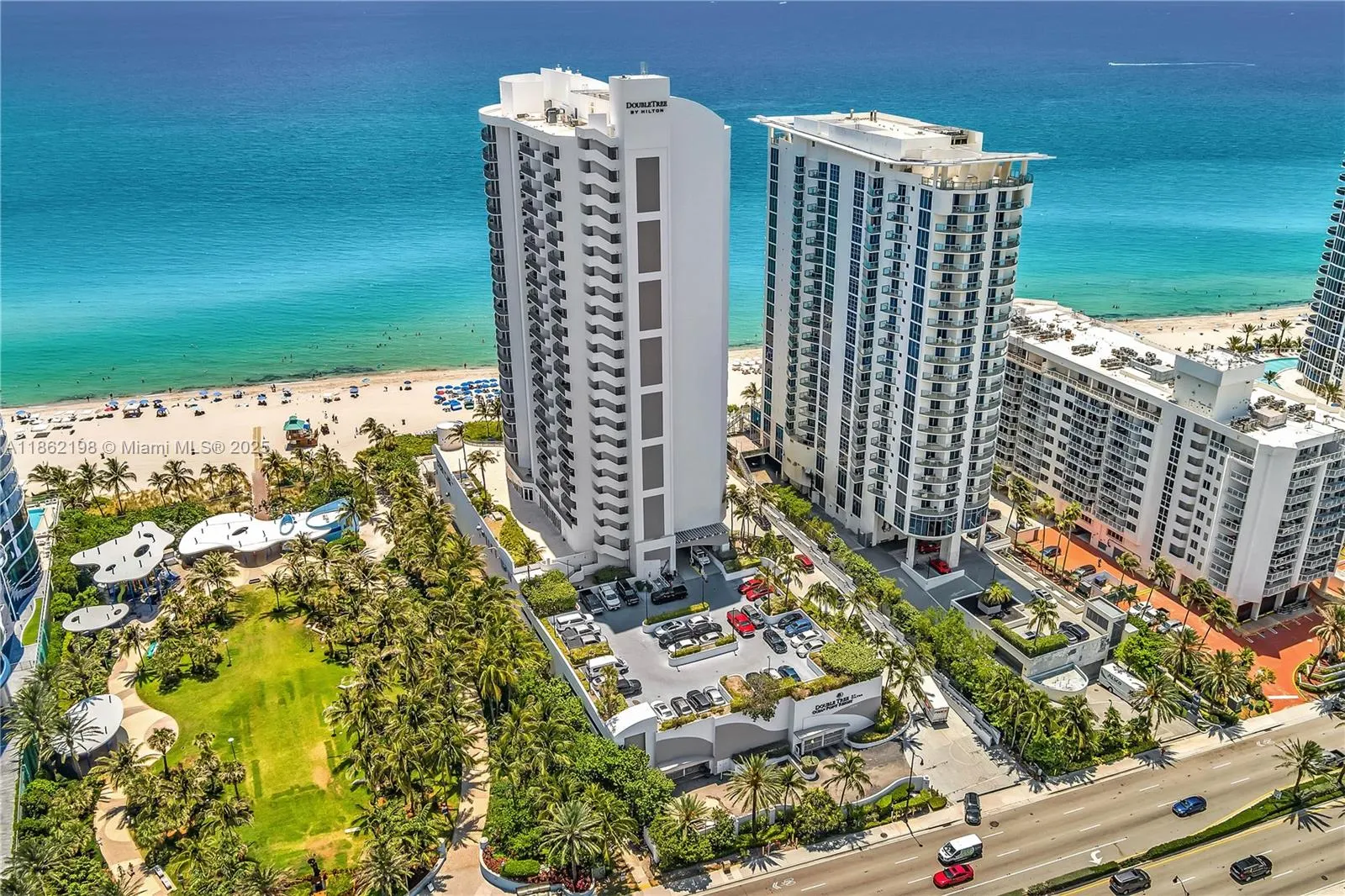 17375 Collins Ave, #1703