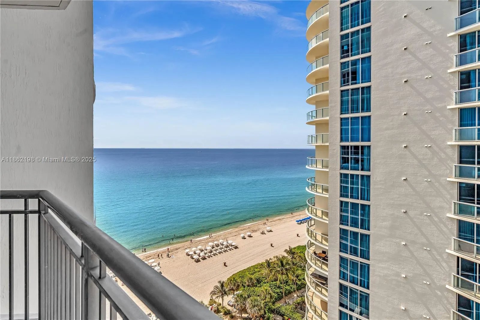 17375 Collins Ave, #1703