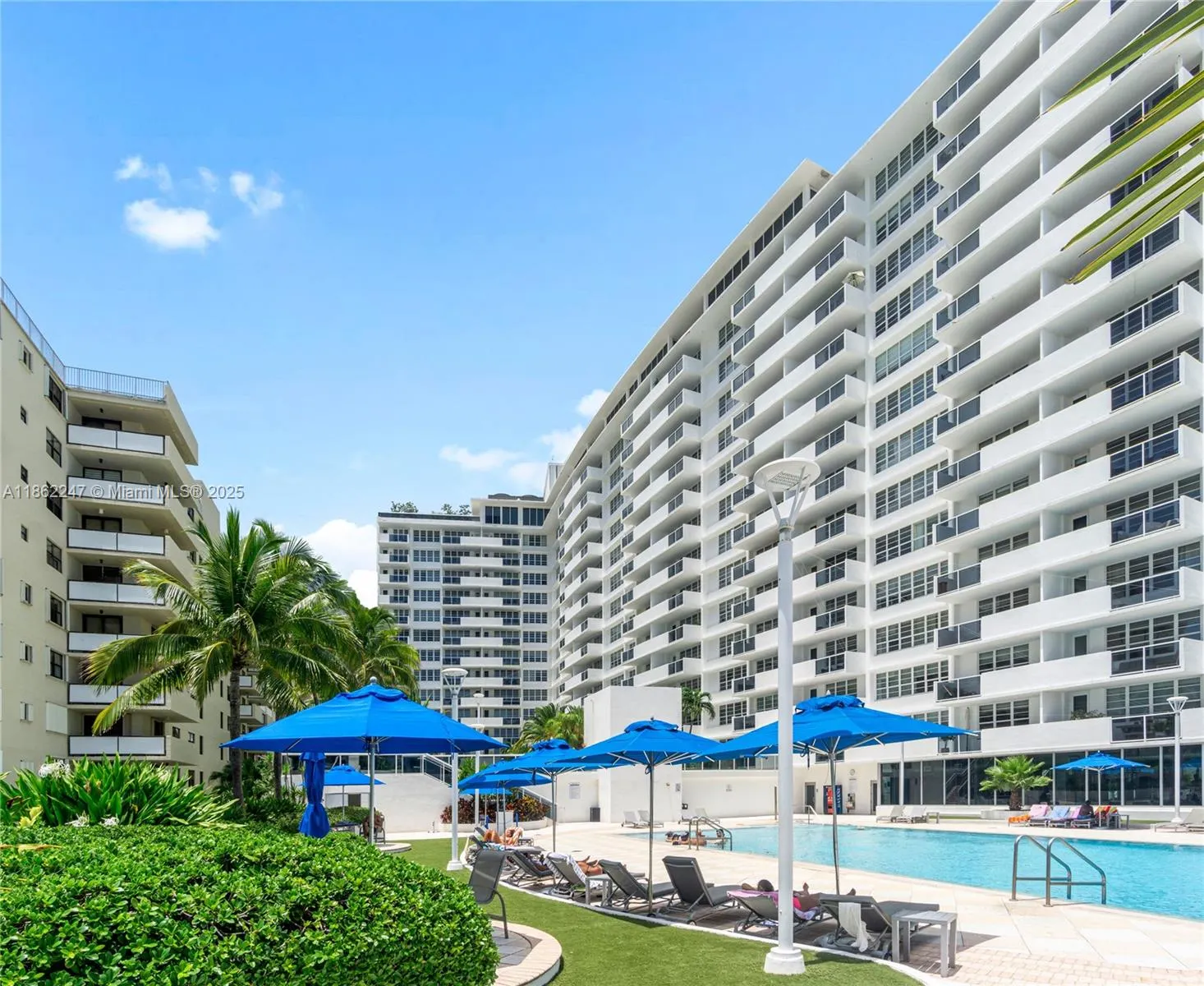 100 Lincoln Rd, #1616