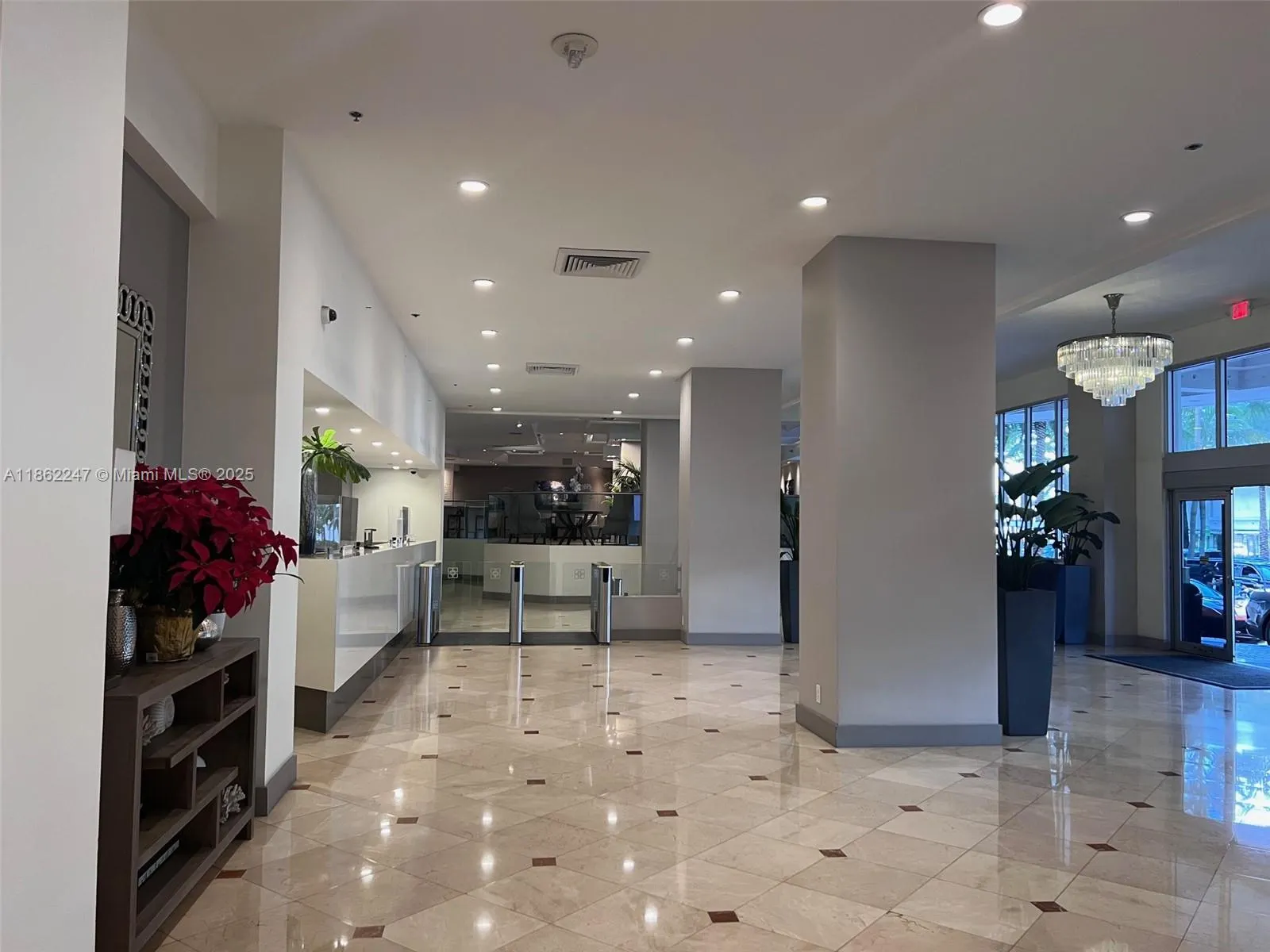 100 Lincoln Rd, #1616