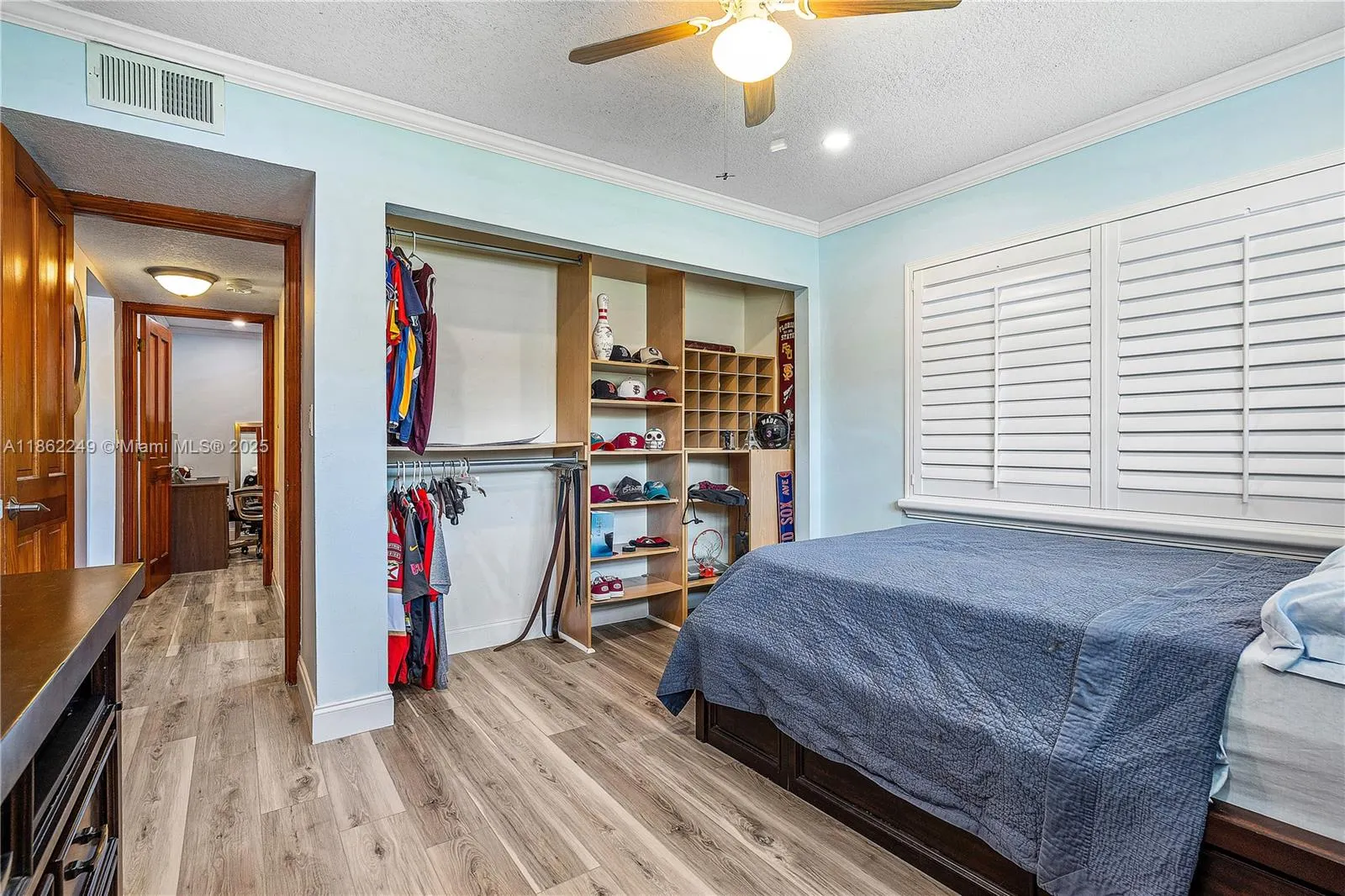 3127 NW 68th St