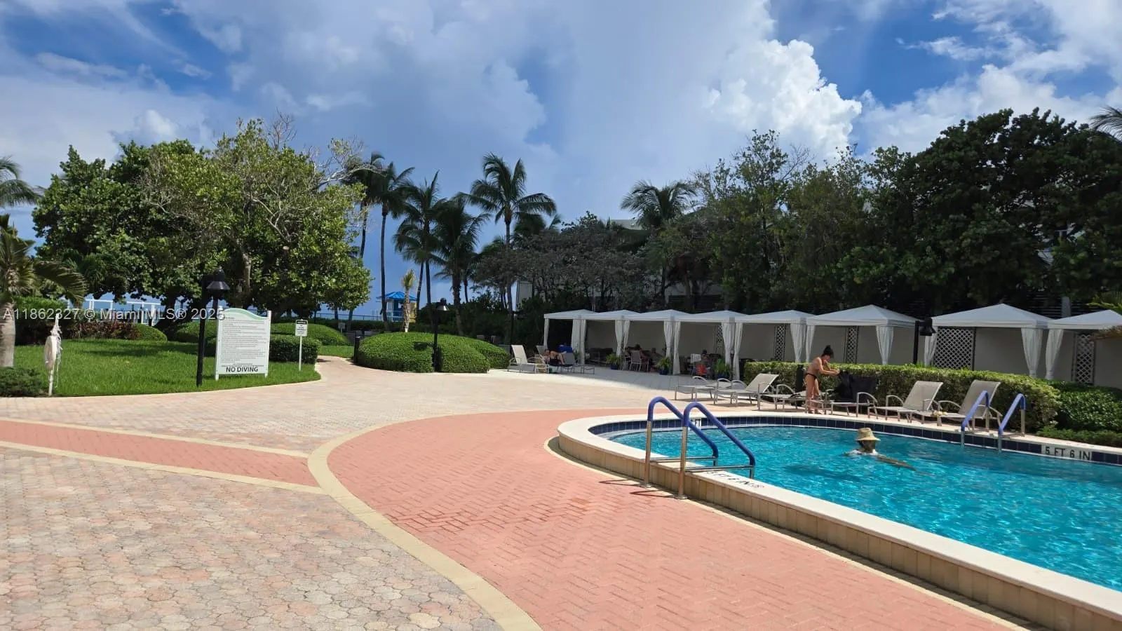 3000 S Ocean Dr, #108