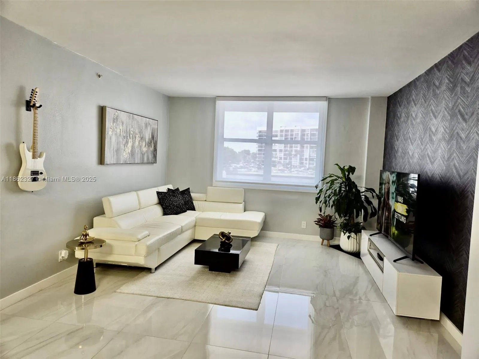 3000 S Ocean Dr, #108