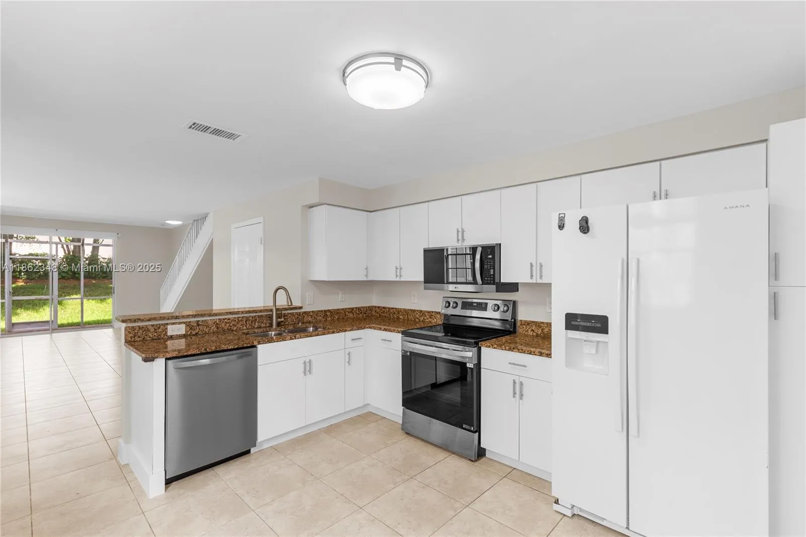 1081 Sorrento Dr, #1081