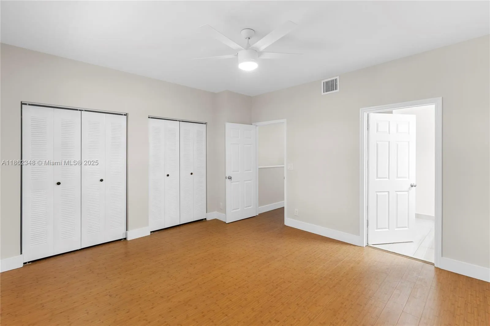 1081 Sorrento Dr, #1081