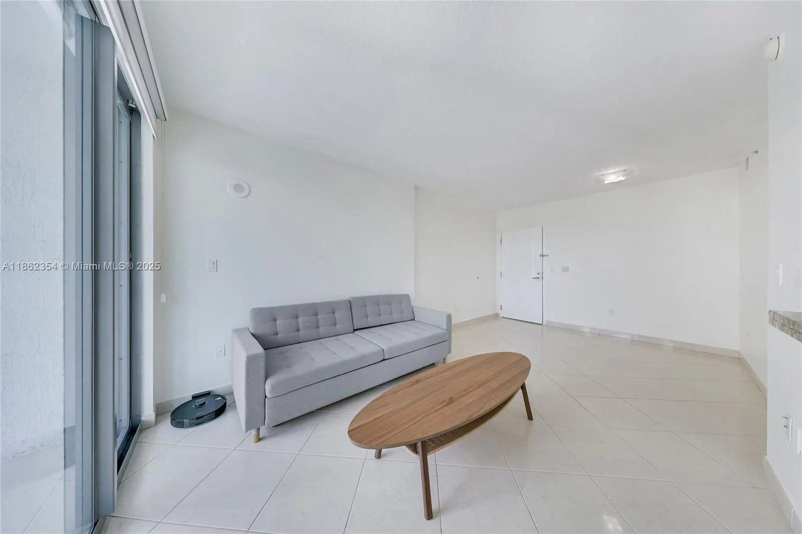 110 Washington Ave, #1513