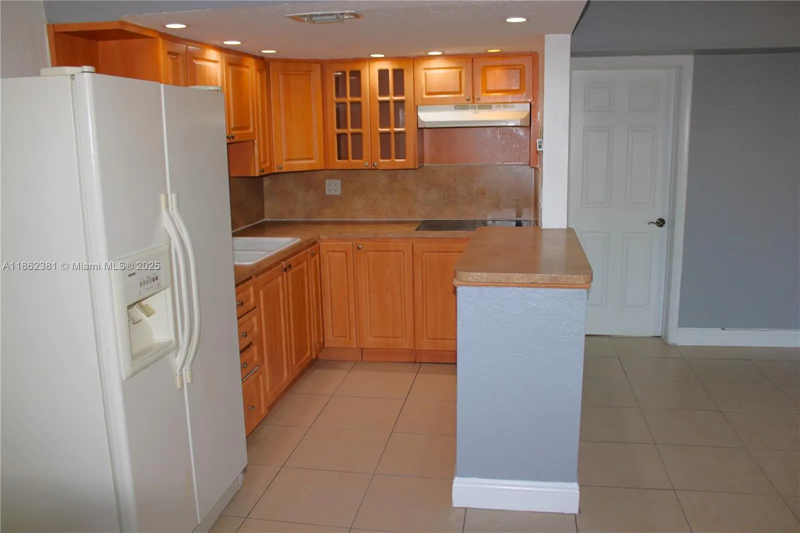 1280 W 54th St, #308B