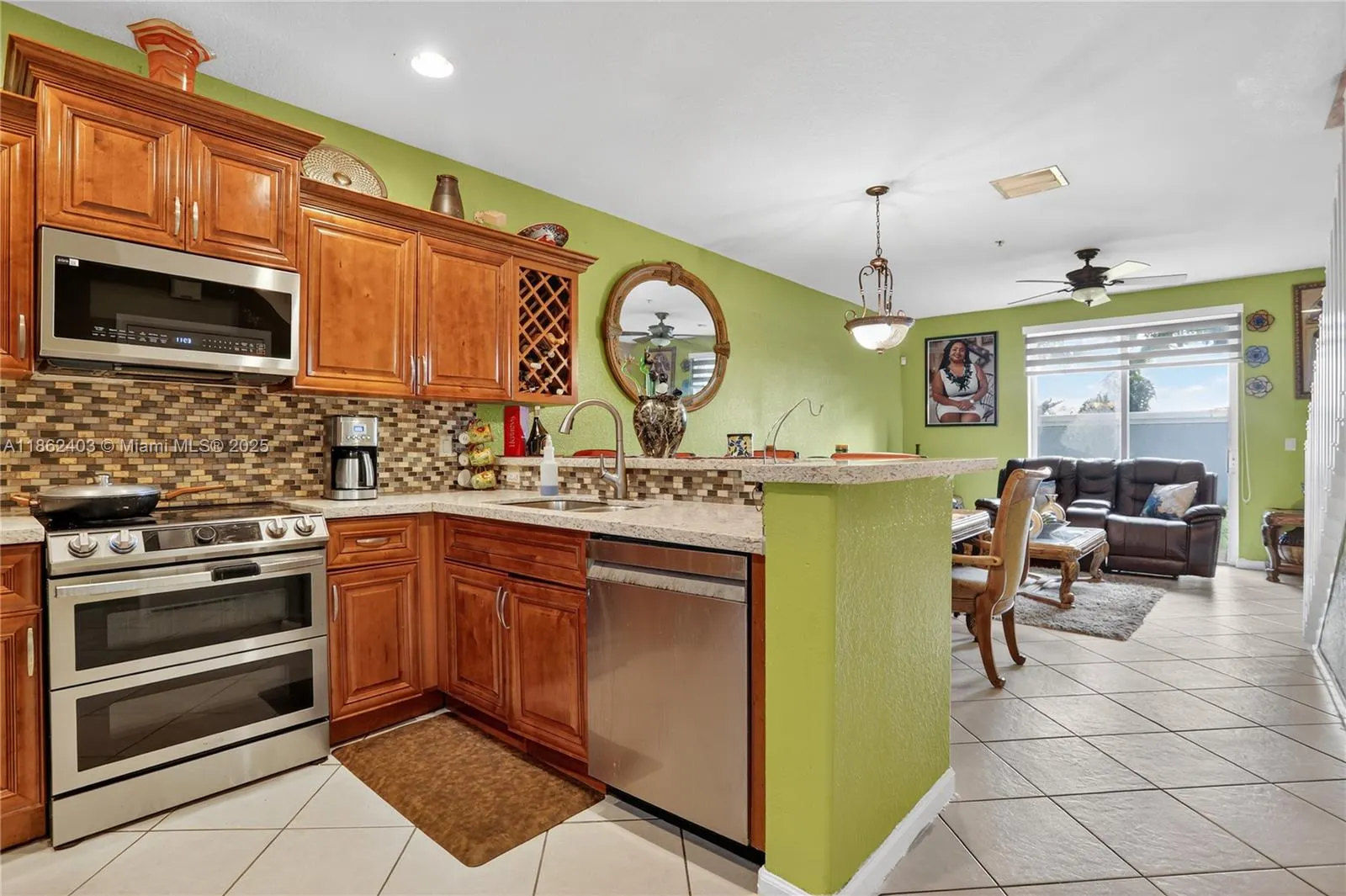 3445 NW 14th Ct
