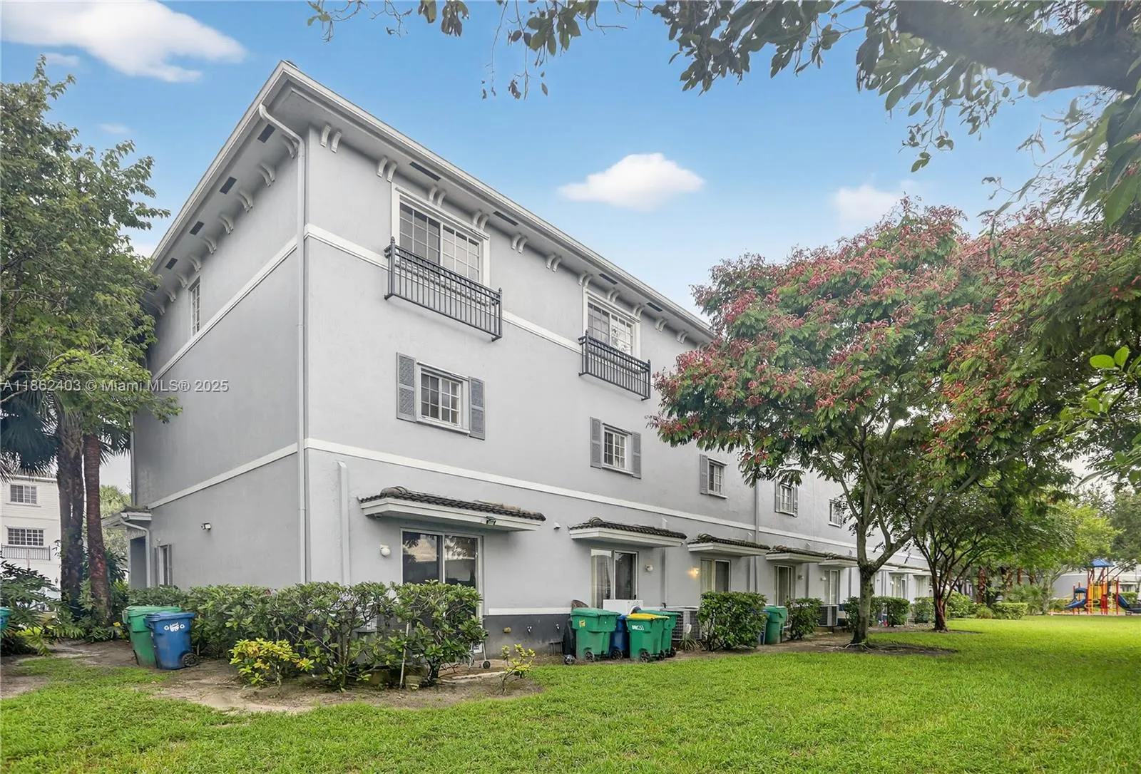 3445 NW 14th Ct