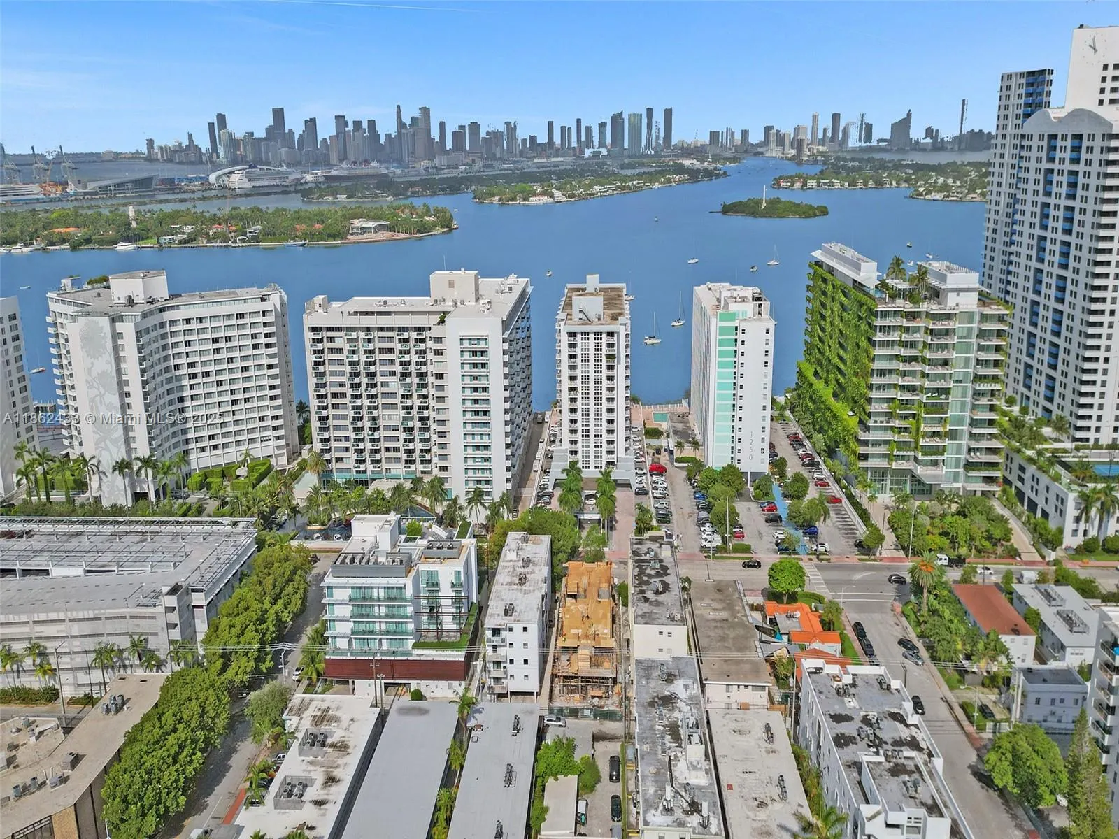 1228 West Ave, #201