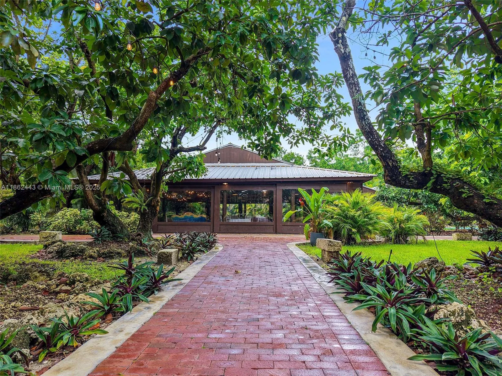 21601 SW 154th Ave