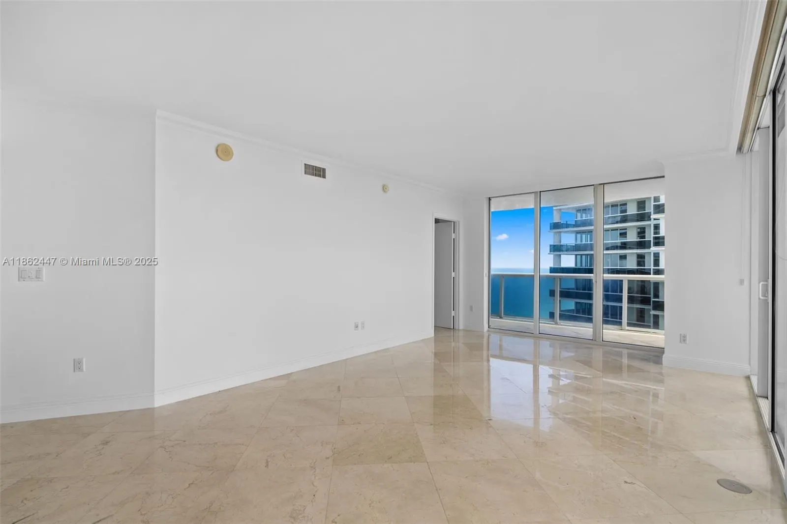 1830 S Ocean Dr, #3706