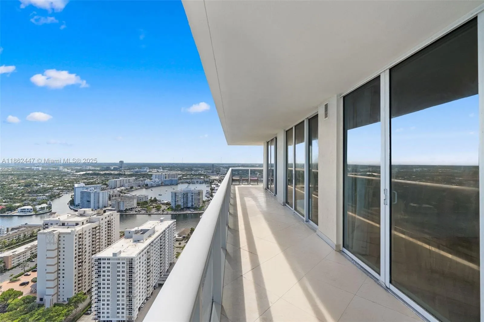 1830 S Ocean Dr, #3706