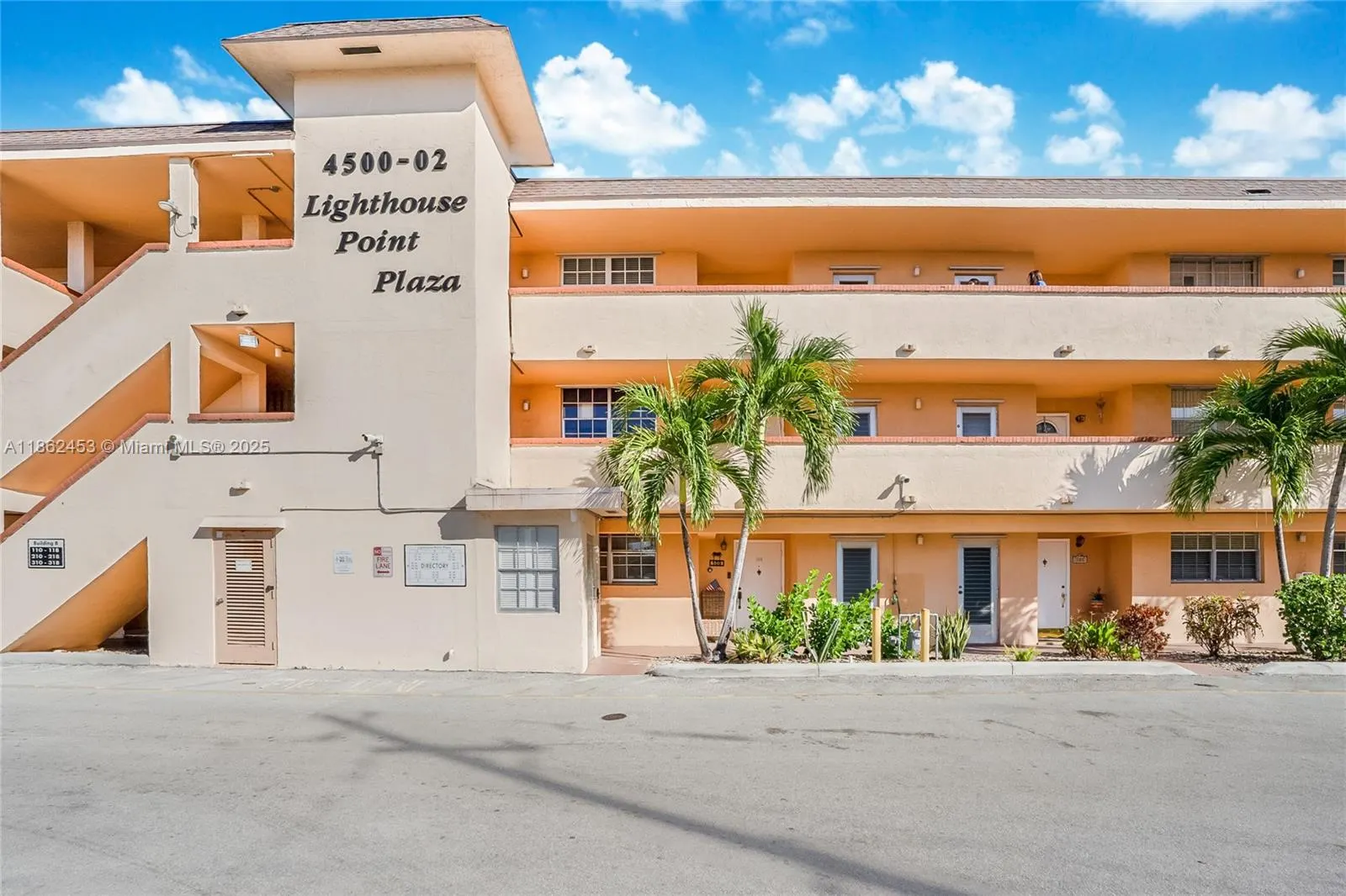 4502 N Federal Hwy, #334D
