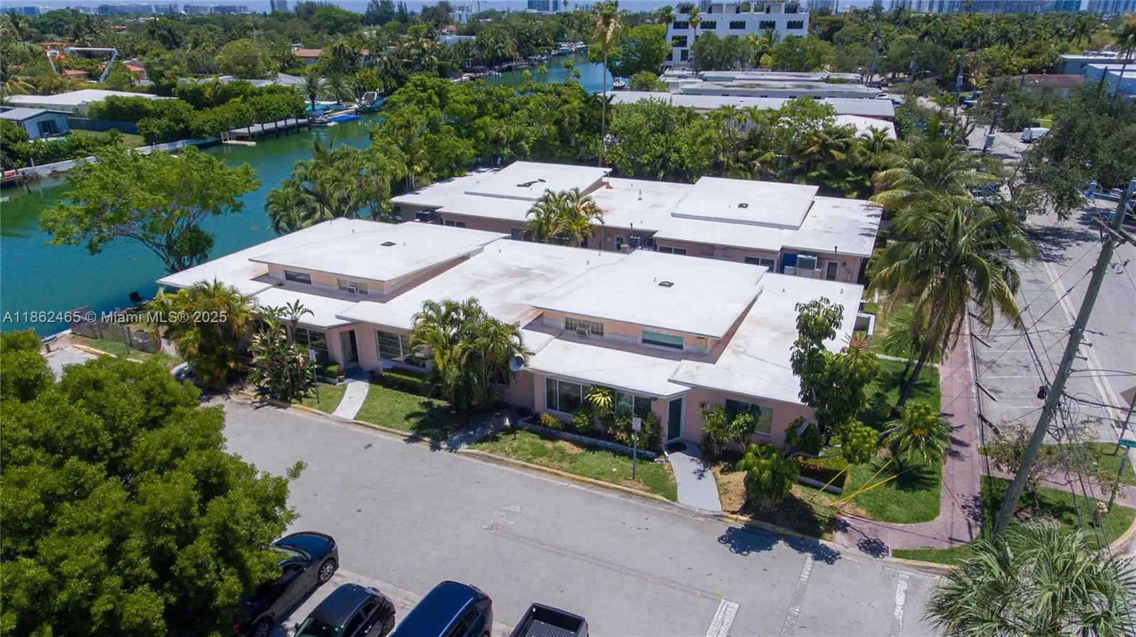 1785 Calais Dr 6